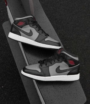 NIKE AJ 1 MID SHADOW