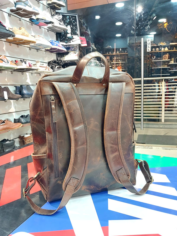 Leather Bagpack Flat Brown kn