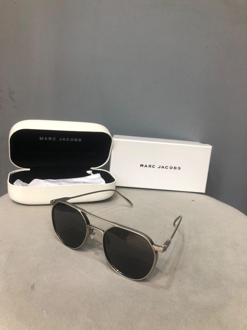 MARC JACOBS SILVER SUNGLASS WITH OG BOX