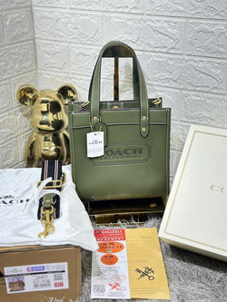 COACH DB TOTE BAG GREEN