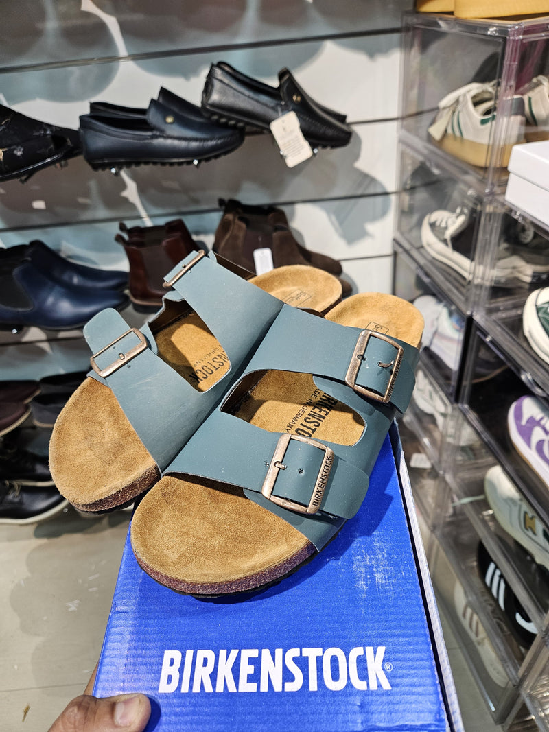 BIRKENSTOCK SLIDES BLUE