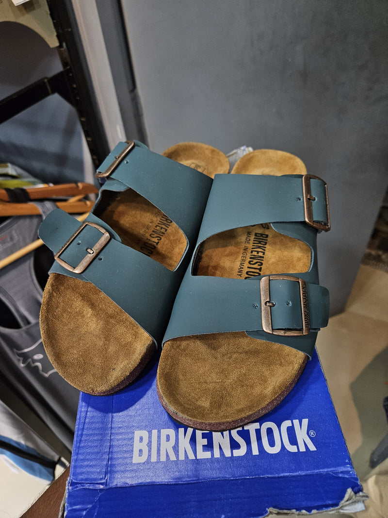 BIRKENSTOCK SLIDES BLUE